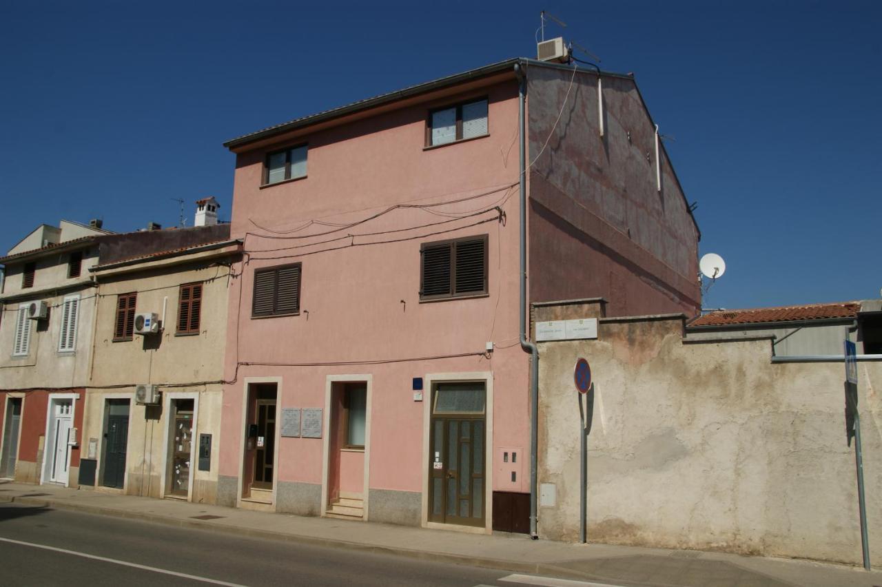 Apartman Sendi Pula Exterior foto